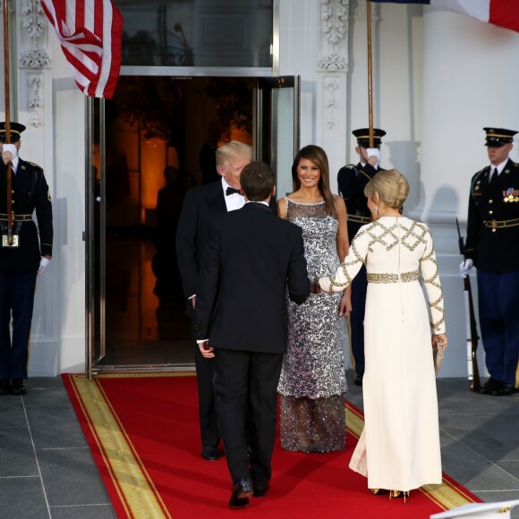 Le président américain Donald Trump, sa femme la Première dame Melania Trump, le président de la République française Emmanuel Macron et sa femme la Première dame Brigitte Macron (Trogneux) - Dîner en l'honneur du Président de la République Emmanuel Macron et de la première dame Brigitte Macron (Trogneux) à la Maison Blanche à Washington, le 24 avril 2018.