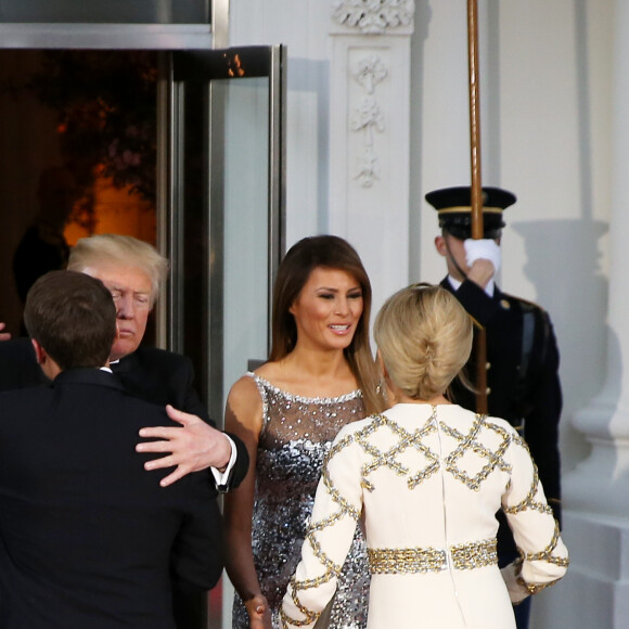 Le président américain Donald Trump, sa femme la Première dame Melania Trump, le président de la République française Emmanuel Macron et sa femme la Première dame Brigitte Macron (Trogneux) - Dîner en l'honneur du Président de la République Emmanuel Macron et de la première dame Brigitte Macron (Trogneux) à la Maison Blanche à Washington, le 24 avril 2018.