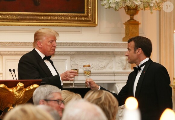 Le président américain Donald Trump et le président de la République française Emmanuel Macron - Dîner en l'honneur du Président de la République Emmanuel Macron et de la première dame Brigitte Macron (Trogneux) à la Maison Blanche à Washington, le 24 avril 2018.