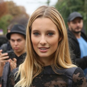 Ilona Smet (habillée en Création Olivier Lapidus) à la sortie du défilé de mode collection Printemps/Eté 2018 Lanvin lors de la Fashion Week à Paris, France, le 27 septembre 2017. © CVS-Veeren/Bestimage