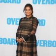 Eva Longoria, enceinte, lors de la première du film 'Overboard' à Westwood le 30 avril 2018.