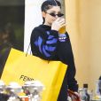 Exclusif - Kylie Jenner est allée faire du shopping chez "Fendi" à Los Angeles, le 28 avril 2018.