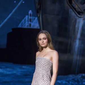 Lily-Rose Depp - Photocall du défilé de la collection Croisière Chanel 2018/2019 au Grand Palais à Paris, France, le 3 mai 2018. © Olivier Borde/Bestimage