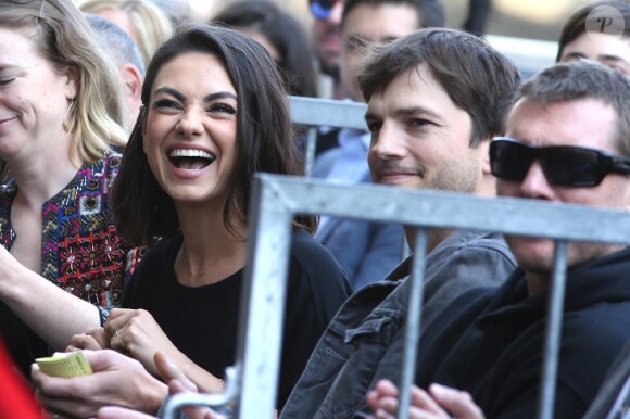 Zoe Saldana reçoit son étoile sur le Walk Of Fame à Hollywood, le 3 mai 2018. 