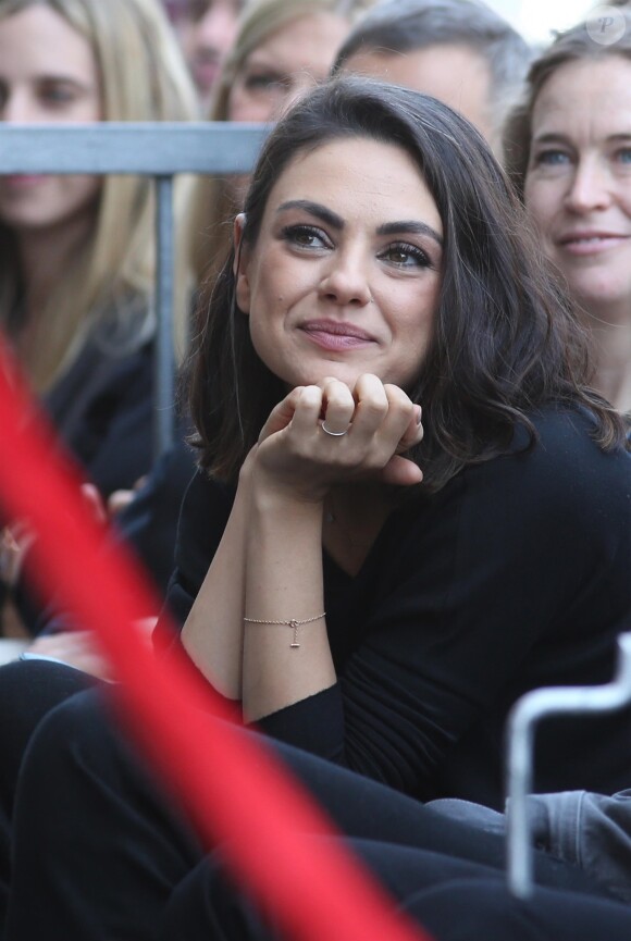 Zoe Saldana reçoit son étoile sur le Walk Of Fame à Hollywood, le 3 mai 2018. 