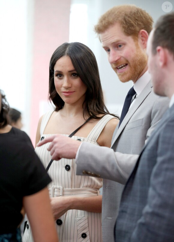 Le prince Harry et sa fiancée Meghan Markle lors d'une réception du forum des jeunes pendant le Commonwealth Heads of Government Meeting à Londres le 18 avril 2018.