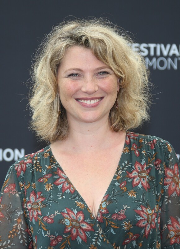 Cécile Bois lors du photocall de "Candice Renoir" lors du 57e Festival de la télévision de Monté-Carlo le 17 juin 2017. © Denis Guignebourg / Bestimage