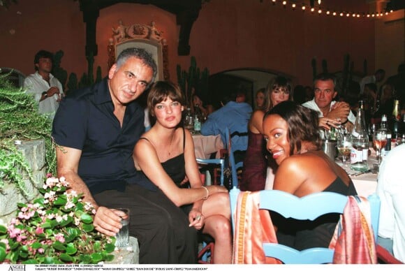 Hubert Boukobza, Linda Evangelista, Naomi Campbell à Saint-Tropez en 1999.