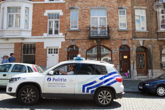 Illustrations devant la maison de Maurane décédée dans la soirée du 7 mai, à l'âge de 57 ans, dans la commune de Schaerbeek, à Bruxelles en Belgique le 8 mai 2018.