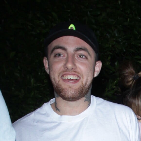 Exclusif - Ariana Grande et Mac Miller amoureux lors d'une sortie en couple à Los Angeles le 31 août 2016