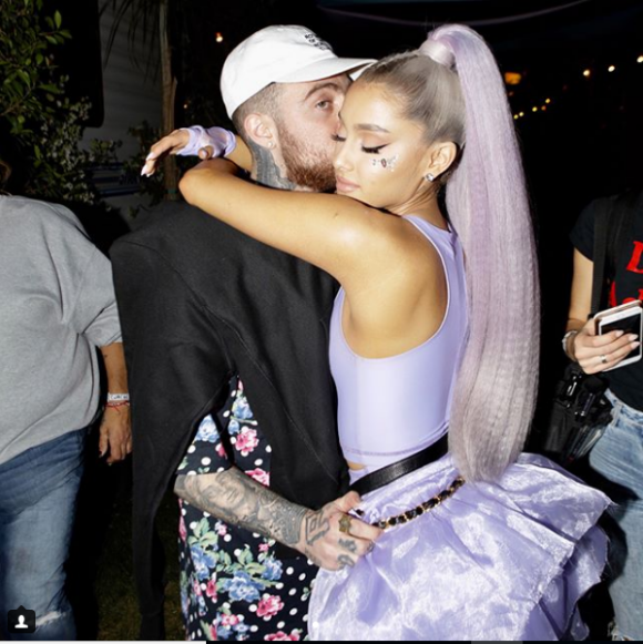 Ariana Grande et Mac Miller amoureux lors du festival de Coachella 2018, photo Instagram 21 avril 2018. Le couple s'est séparé peu après, après un peu moins de deux années de romance.