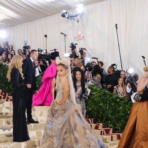 Ariana Grande au Met Gala 2018 célébrant l'ouverture de l'exposition Heavenly Bodies: Fashion and the Catholic Imagination, à New York le 7 mai 2018. © Charles Guerin / BestimageUSA