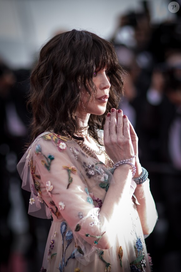 Isabelle Adjani (robe Dior) - Montée des marches du film "Everybody Knows" lors de la cérémonie d'ouverture du 71ème Festival International du Film de Cannes. Le 8 mai 2018 © Borde-Jacovides-Moreau/Bestimage