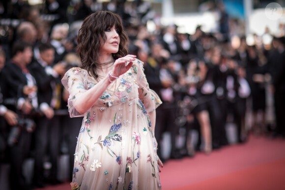 Isabelle Adjani (robe Dior) - Montée des marches du film "Everybody Knows" lors de la cérémonie d'ouverture du 71ème Festival International du Film de Cannes. Le 8 mai 2018 © Borde-Jacovides-Moreau/Bestimage