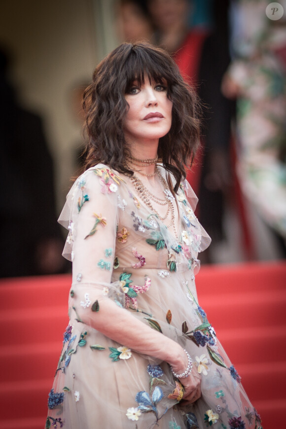 Isabelle Adjani (robe Dior) - Montée des marches du film "Everybody Knows" lors de la cérémonie d'ouverture du 71ème Festival International du Film de Cannes. Le 8 mai 2018 © Borde-Jacovides-Moreau/Bestimage