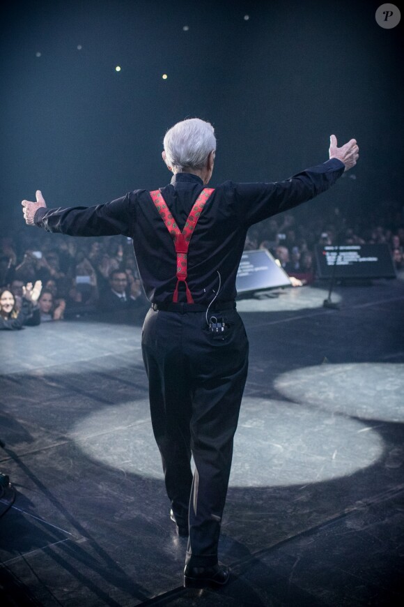 Exclusif - Charles Aznavour en concert à l'Accorhotels Arena (POPB Bercy) à Paris. Le 13 décembre 2017 © Cyril Moreau / Bestimage