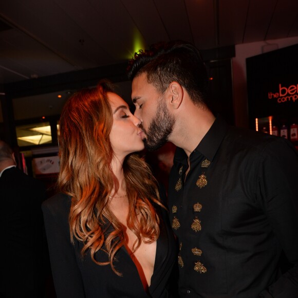 Exclusif - Nabilla Benattia et Thomas Vergara s'embrassent lors d'une soirée privée à la Villa des Amandiers lors du 71ème Festival International de Cannes le 14 mai 2018. © Rachid Bellak/Bestimage