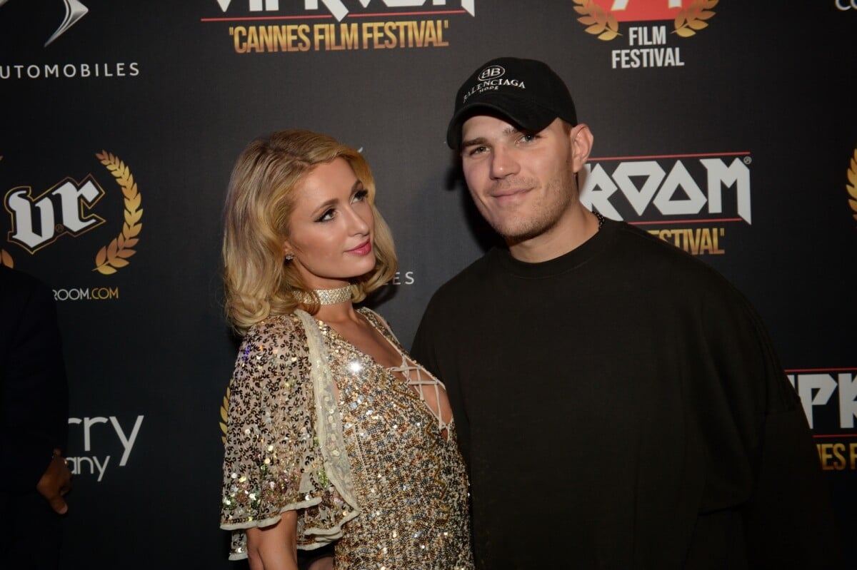 Photo : Paris Hilton et son fiancé Chris Zylka au VIP Room lors du 71ème  Festival International de Cannes le 14 mai 2018. © Rachid Bellak/Bestimage  - Purepeople