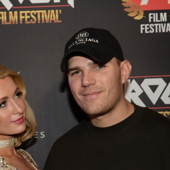 Paris Hilton et son fiancé Chris Zylka au VIP Room lors du 71ème Festival International de Cannes le 14 mai 2018. © Rachid Bellak/Bestimage