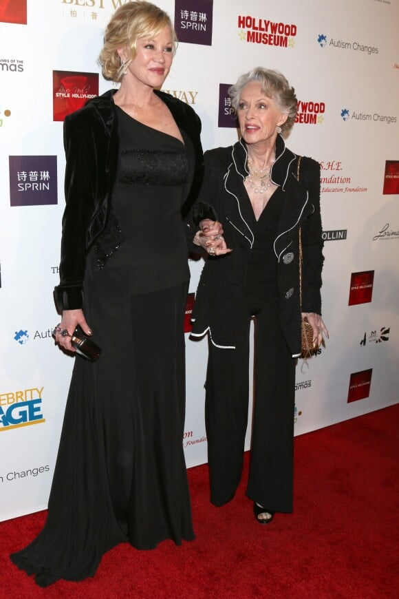 Melanie Griffith et sa mère Tippi Hedren à Los Angeles, le 26 février 2017.
