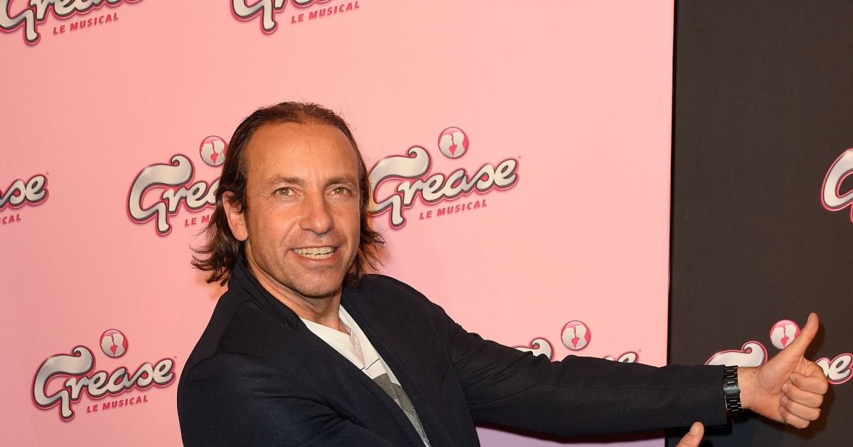 Philippe Candeloro Générale De La Comédie Musicale Grease Au Théâtre Mogador à Paris Le 28 