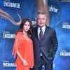 Alec Baldwin et sa femme Hilaria Baldwin à l'ouverture de "National Geographic Ocean Odyssey", un aquarium virtuel de 5500 m2 à New York, le 4 octobre 2017. © CPA / Bestimage