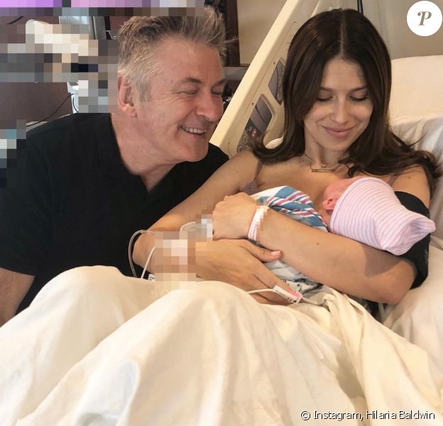 Alec, Hilaria Baldwin et leur fils. Mai 2018.