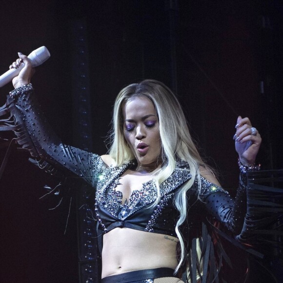 Rita Ora en concert à l'O2 Academy à Newcastle au Royaume-Uni, le 13 mai 2018.