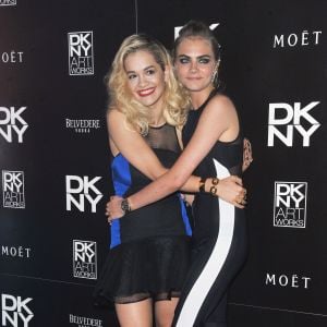 Rita Ora, Cara Delevingne à Londres, le 12 juin 2013.