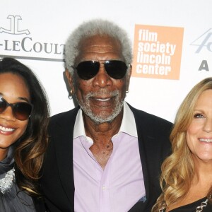 Lori McCreary, Morgan Freeman et sa petite-fille Alexis Freeman - 43ème gala annuel "Chaplin Award Gala" en l'honneur de Morgan Freeman au Lincoln Center à New York, le 25 avril 2016.