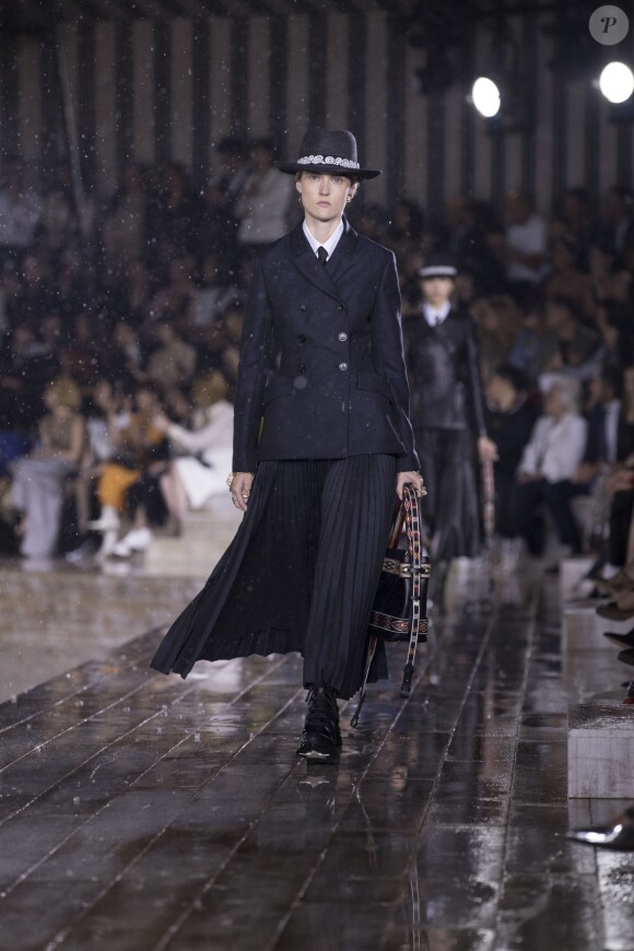 Défilé de la collection croisière 2019 de Christian Dior dans les grandes écuries du château de Chantilly, France, le 25 mai 2018. © Olivier Borde/Bestimage