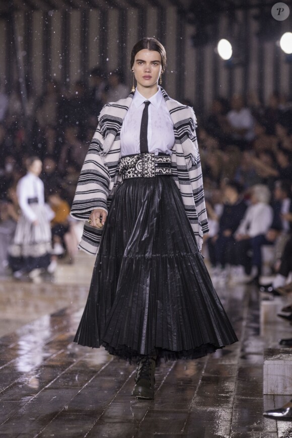 Défilé de la collection croisière 2019 de Christian Dior dans les grandes écuries du château de Chantilly, France, le 25 mai 2018. © Olivier Borde/Bestimage