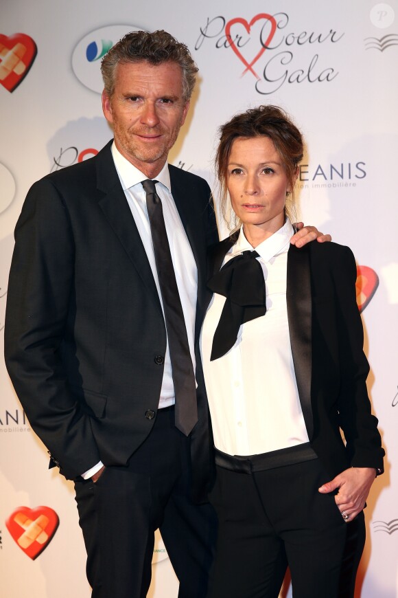 Denis Brogniart et sa femme Hortense - Personnalités au gala "Par Coeur" pour les 10 ans de l'association "Cekedubonheur" au pavillon d'Armenonville à Paris. Le 24 septembre 2015.