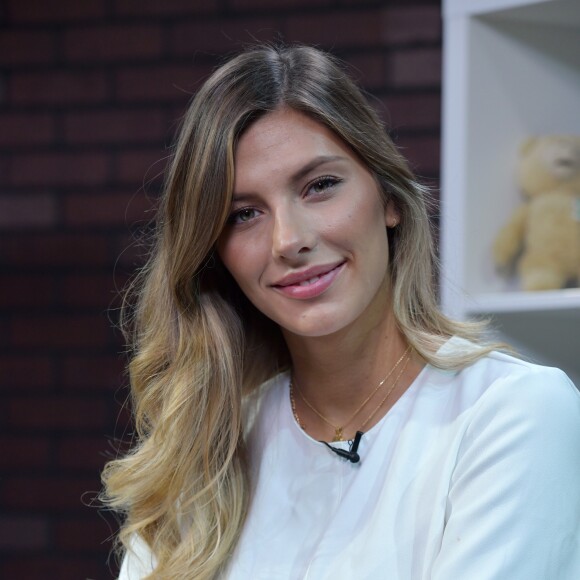 Exclusif - Camille Cerf (Miss france 2015) dans les locaux de Webedia pour une interview pour Purepeople à Levallois-Perret le 1er juin 2018. © Giancarlo Gorassini/Bestimage