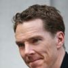 Benedict Cumberbatch quitte les studios de la BBC après avoir fait la promotion de la nouvelle série 'Patrick Melrose' à Londres le 14 mai 2018.