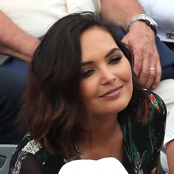 Valérie Bègue (Miss France 2008) en tribune lors des internationaux de tennis de Roland Garros le 28 mai 2018. © Dominique Jacovides-Cyril Moreau / Bestimage