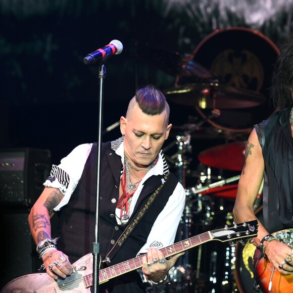 Johnny Depp, Joe Perry - Le groupe Hollywood Vampires en concert à Moscou. Le 28 mai 2018 © Persona Stars / Zuma Press / Bestimage