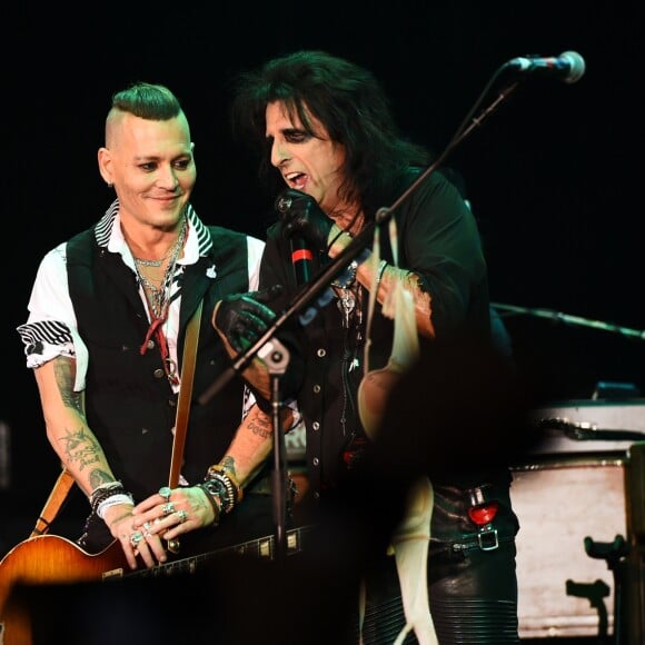 Johnny Depp, Alice Cooper - Le groupe Hollywood Vampires en concert à Moscou. Le 28 mai 2018 © Persona Stars / Zuma Press / Bestimage