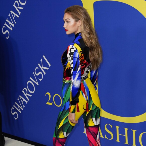 Gigi Hadid assiste aux CFDA Awards 2018 au Brooklyn Museum à New York, le 4 juin 2018.