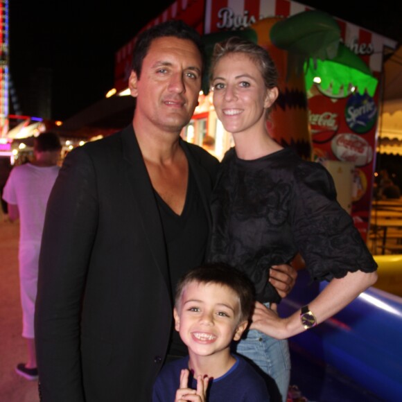 Dany Brillant, sa femme Nathalie et leur fils Lino à l'inauguration de la fête des Tuileries organisée par Caroline Barclay le 24 juin 2016. © Philippe Baldini / Bestimage