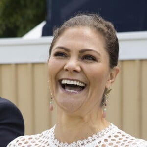 La princesse Victoria de Suède et son mari le prince Daniel étaient en visite au palais de Stromsholm à l'occasion de la Fête nationale suédoise le 6 juin 2018.