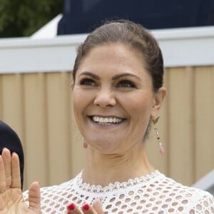 La princesse Victoria de Suède et son mari le prince Daniel étaient en visite au palais de Stromsholm à l'occasion de la Fête nationale suédoise le 6 juin 2018.