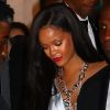 Rihanna et sa mère Monica Fenty quittent le magasin Stance dans le quartier de SoHo, à New York, le 6 juin 2018.