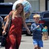 Exclusif - Hilary Duff et son fils Luca à Los Angeles. Le 7 juin 2018.
