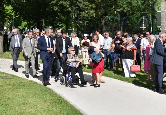 Inauguration de l'avenue Jacques et Bernadette Chirac à Brive-la-Gaillarde (Corrèze) le 8 juin 2018. L'épouse de l'ancien président de la Répubique, Bernardette Chirac, était présente à l'événement, notamment entourée d sa fille Claude.
