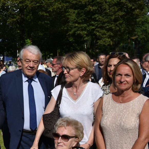 Inauguration de l'avenue Jacques et Bernadette Chirac à Brive-la-Gaillarde (Corrèze) le 8 juin 2018. L'épouse de l'ancien président de la Répubique, Bernardette Chirac, était présente à l'événement, notamment entourée d sa fille Claude.