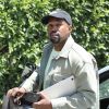 Exclusif - Kanye West arrive à un studio d'enregistrement à Los Angeles, le 12 juin 2018.