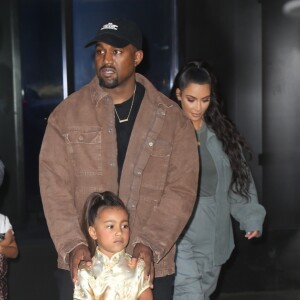 Kim Kardashian avec son mari Kanye West fêtent les 5 ans de leur fille North West accopagnée de son amie Ryan à New York le 15 juin 2018.