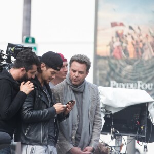 Exclusif - Rayane Bensetti, Guillaume de Tonquédec - Tournage du film "Let's Dance" à Paris le 5 juin 2018.