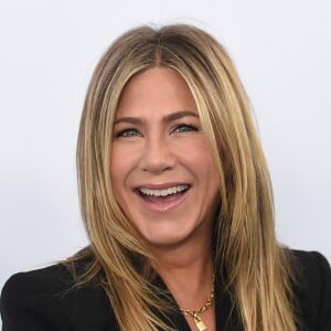 Jennifer Aniston au photocall de la soirée "The We Way Day" 2018 au forum à Inglewood le 19 avril 2018. © Chris Delmas / Bestimage